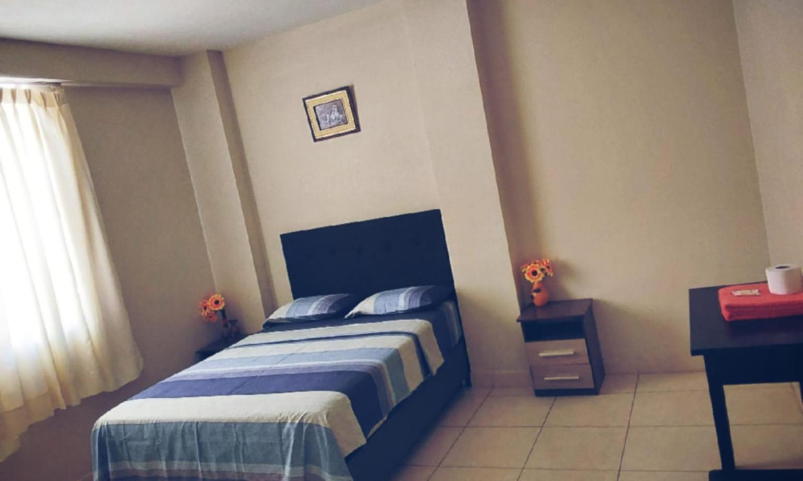 Hospedaje Residencial Los Fresnos - Miraflores Piura Esterno foto